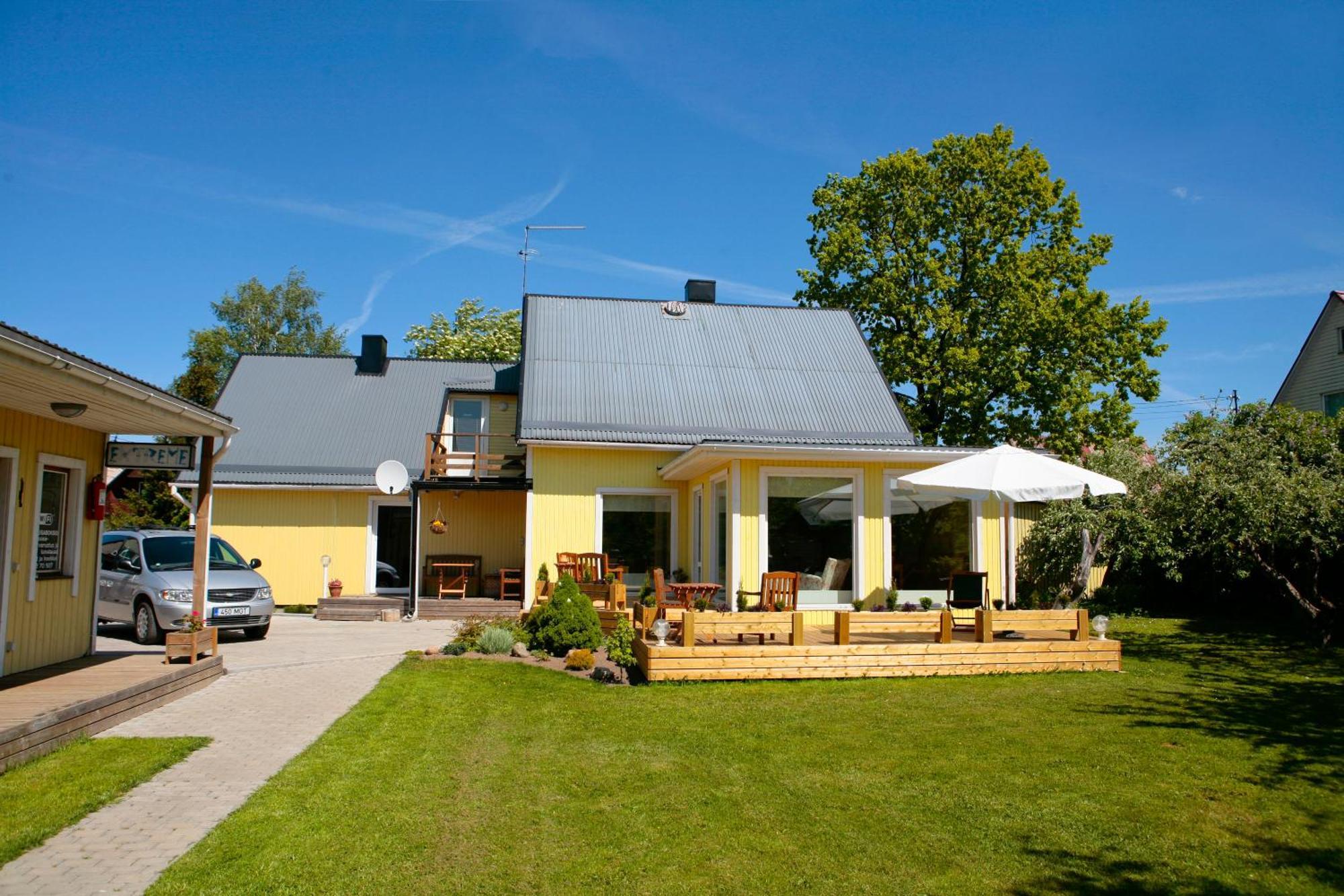 Kaare Guesthouse Viljandi  Luaran gambar