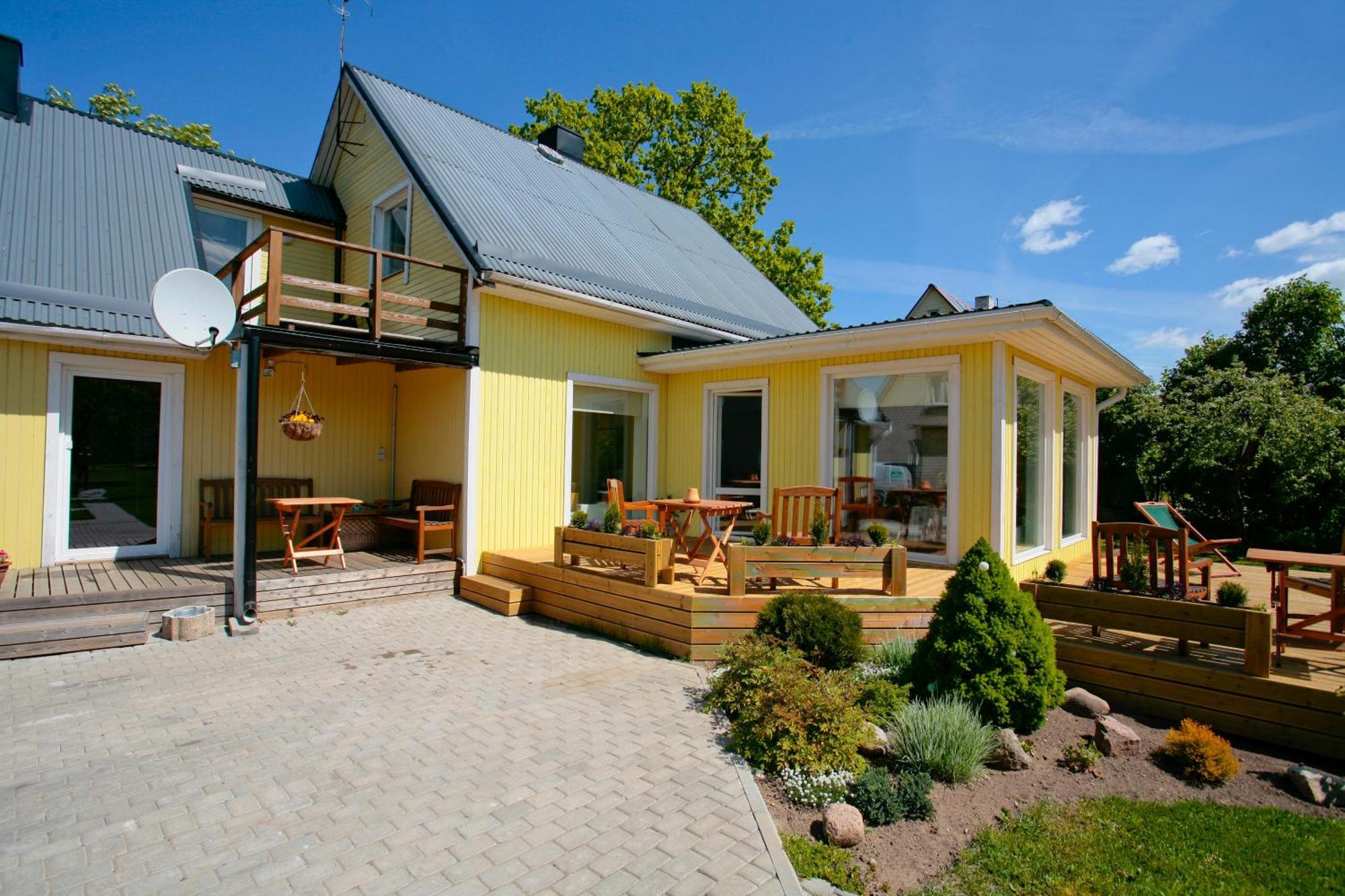 Kaare Guesthouse Viljandi  Luaran gambar